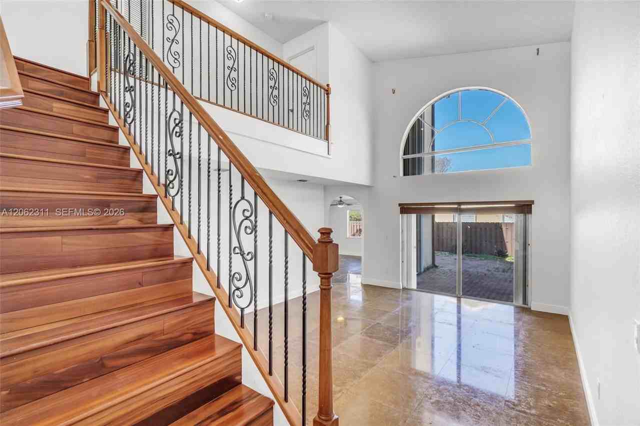 5160 Nw 112th Ct - Photo 2 of 8