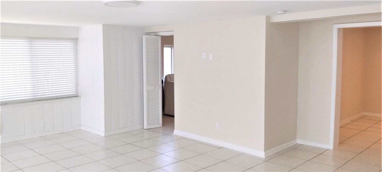2145 Ne 4th Ct - Photo 6 of 14