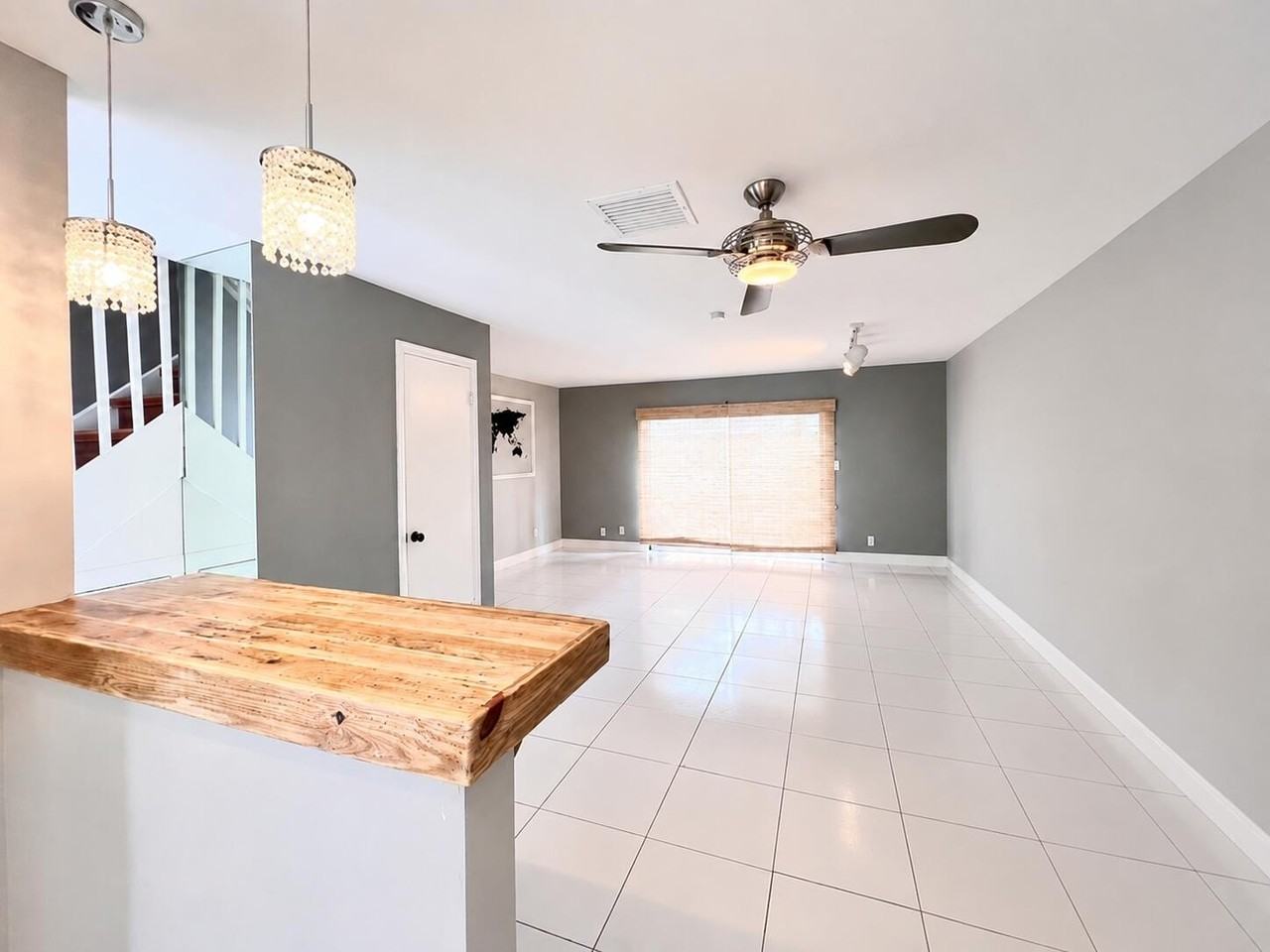 4103 Ne 21st Ter - Photo 2 of 14