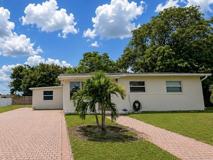 3300 Sw 32nd Ct - Photo 1 of 1