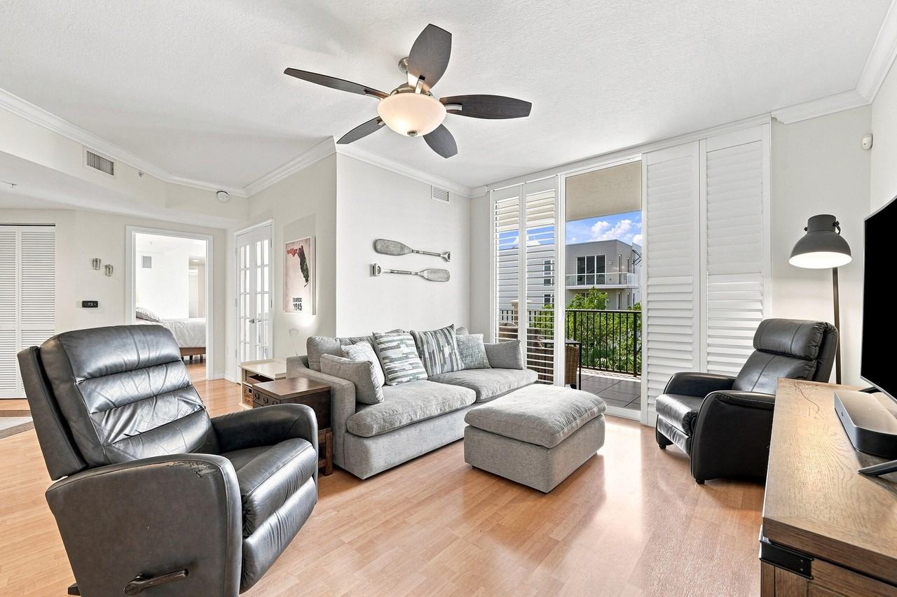 101 S Ocean Dr #501 - Photo 6 of 45