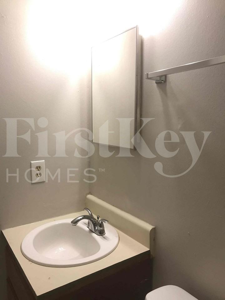 4804 Oriole Dr - Photo 7 of 20