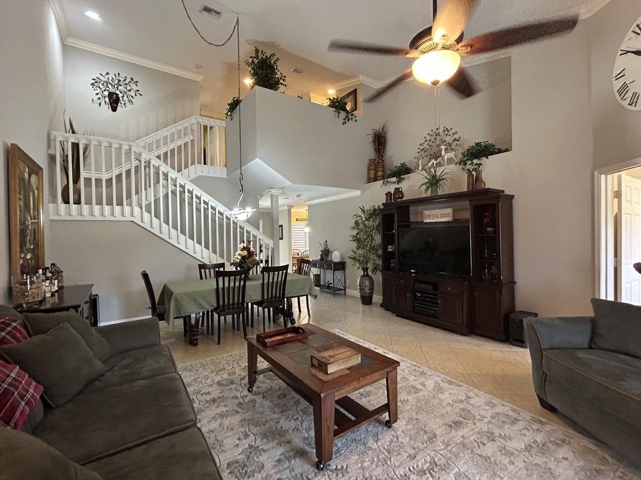 10470 Pelican Dr - Photo 4 of 32