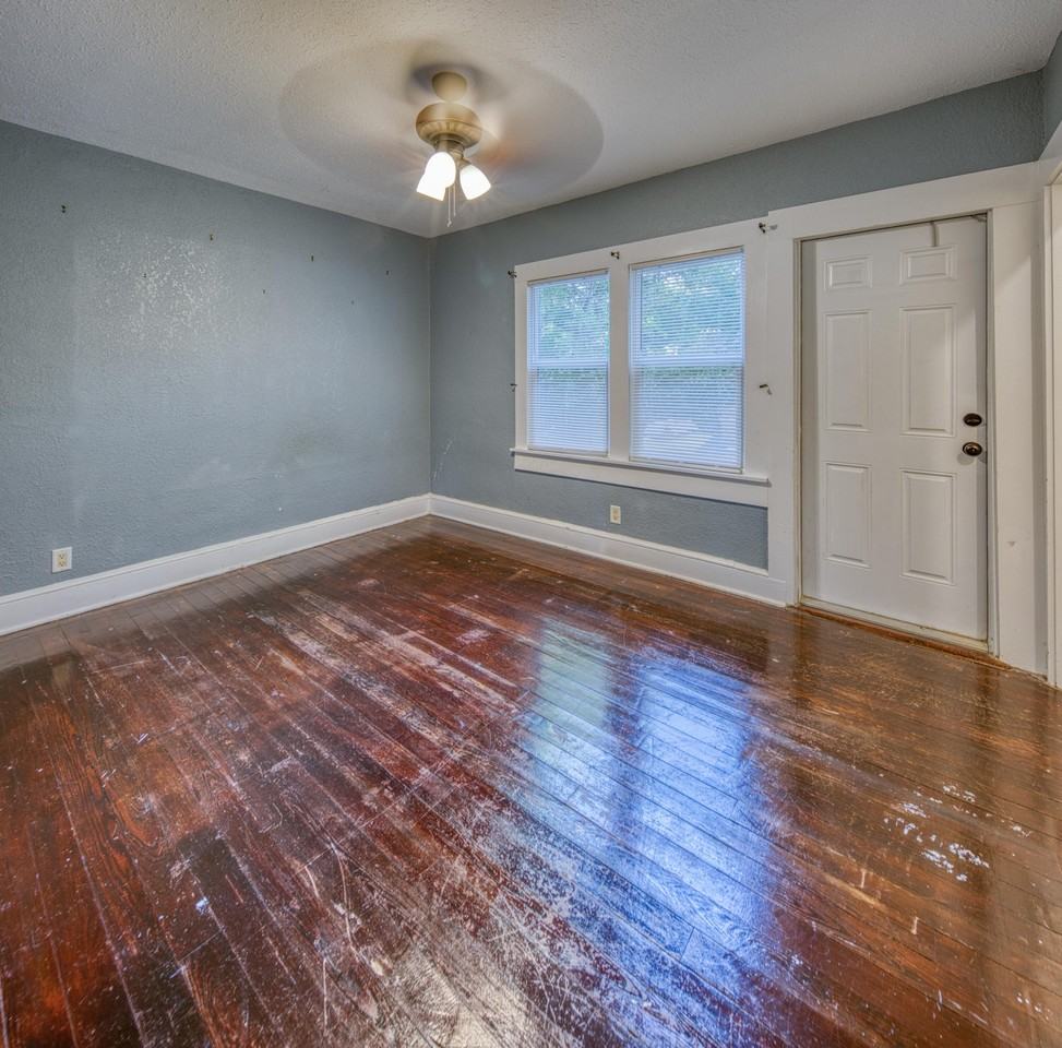 225 S K St #MAIN - Photo 5 of 16