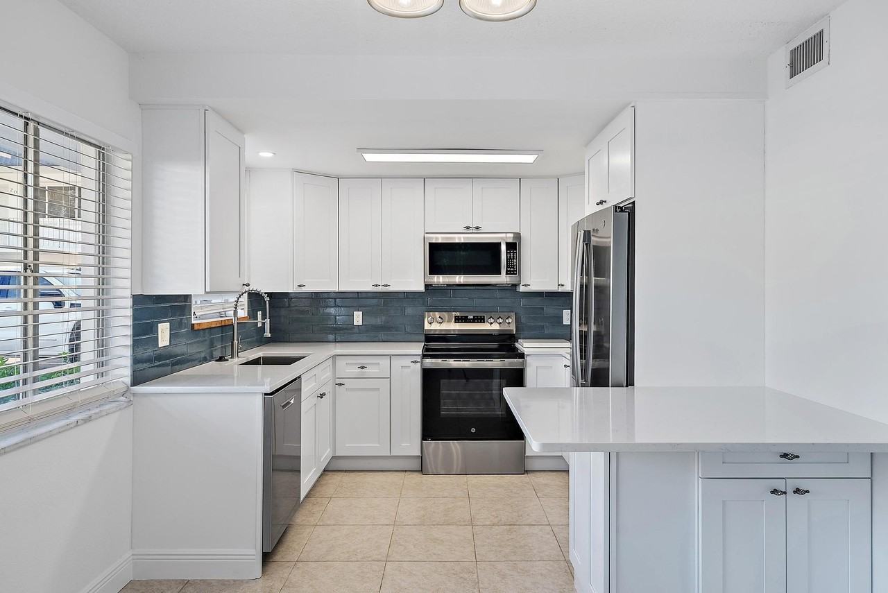 316 Southwind Ct #107 - Photo 5 of 15