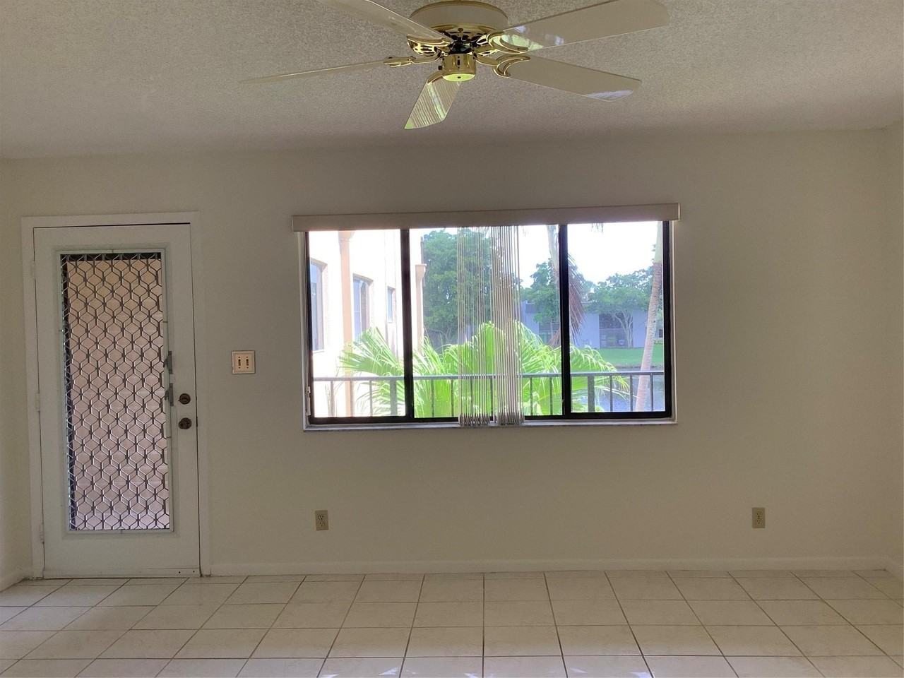 15126 Ashland St #246 - Photo 7 of 21
