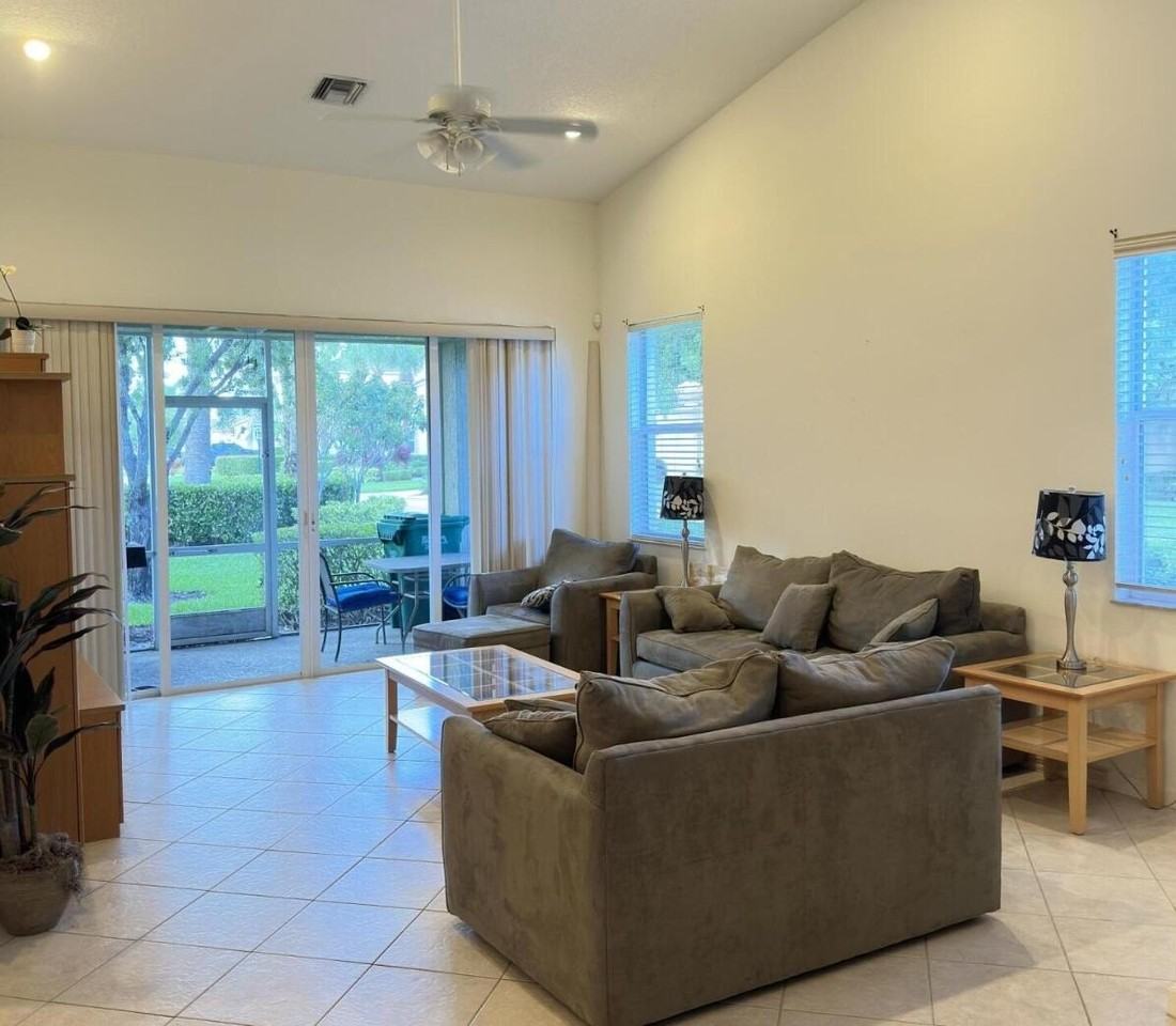 8125 Mulligan Cir - Photo 4 of 8