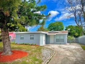 121 Nw 7th Ct - Photo 1 of 1