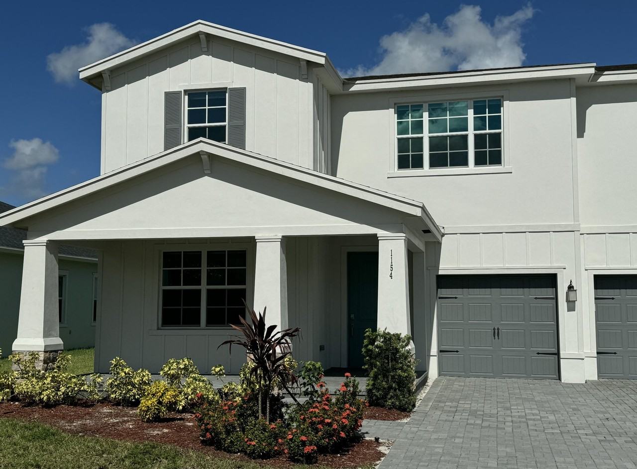 1154 Tangled Orchard Trce - Photo 2 of 45