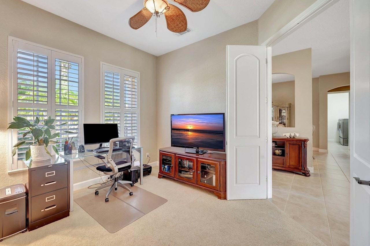 827 Sw Grand Reserves Blvd - Photo 7 of 28