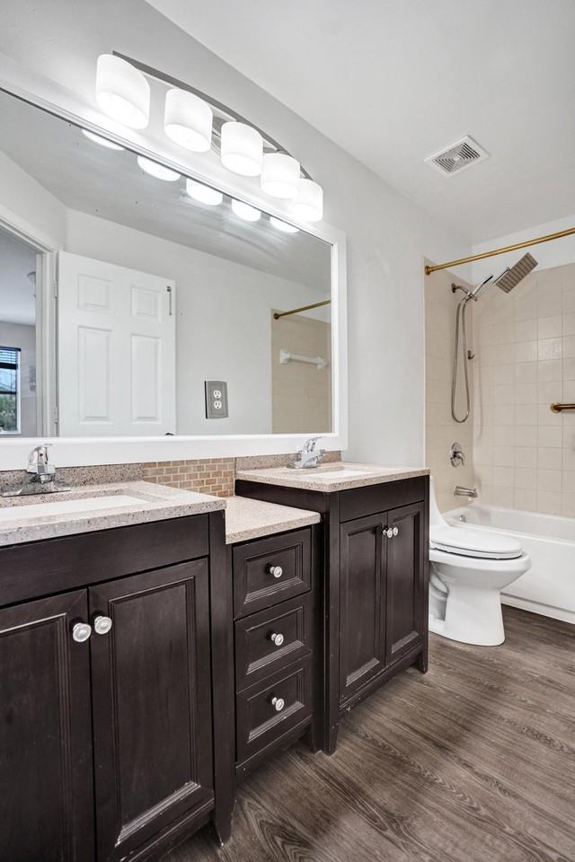 3911 Shoma Dr - Photo 6 of 44