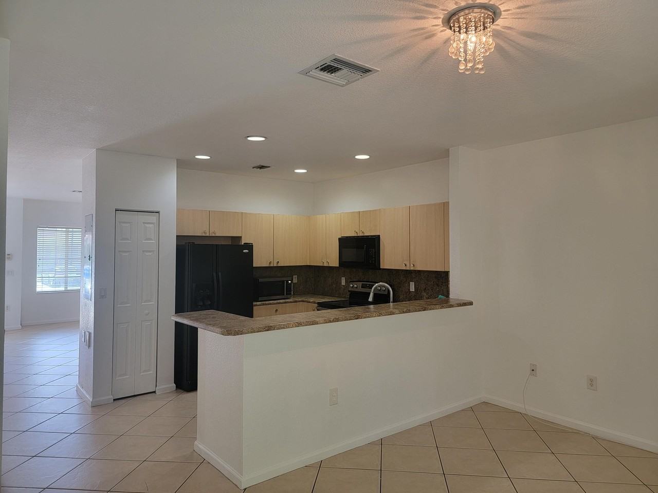 2603 Sw 82nd Ave #106 - Photo 2 of 11