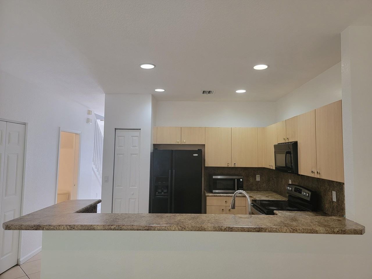 2603 Sw 82nd Ave #106 - Photo 3 of 11