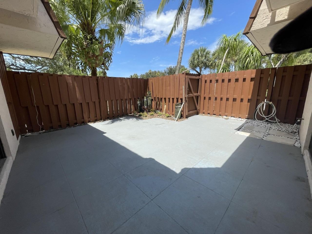 825 Center St #8A - Photo 7 of 30