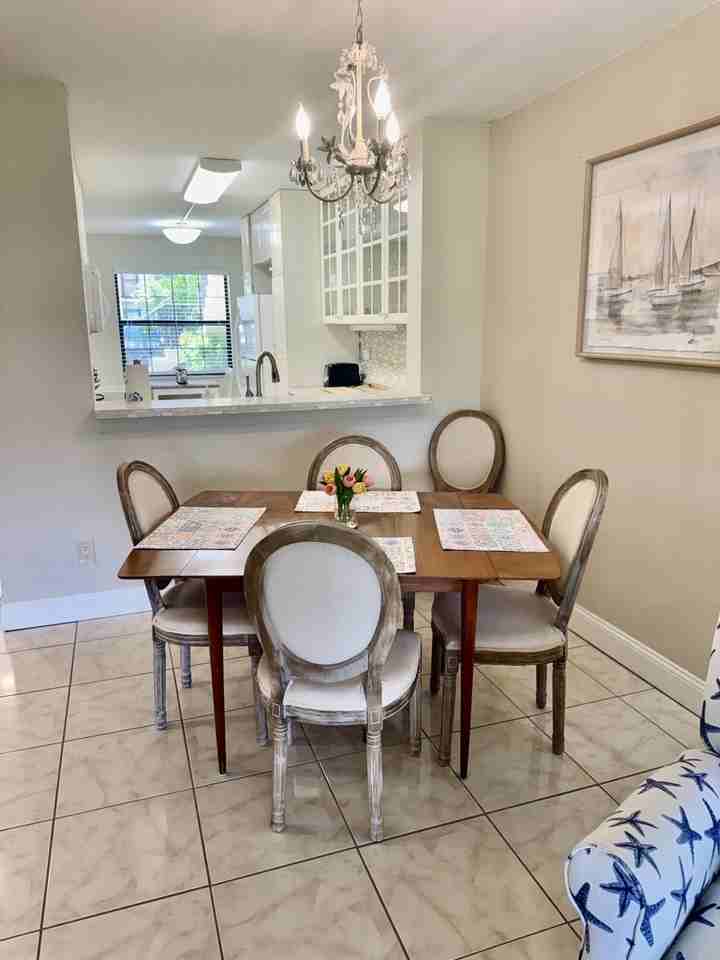 901 Pinecrest Cir #B - Photo 5 of 27