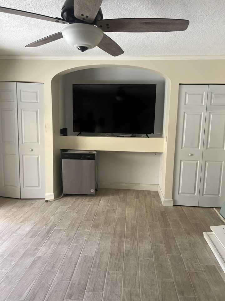 2318 Waterside Dr - Photo 7 of 16