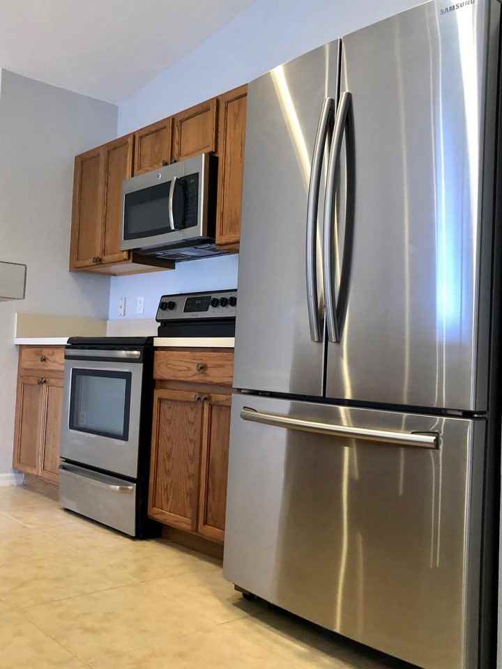 4801 Se Graham Dr - Photo 3 of 10