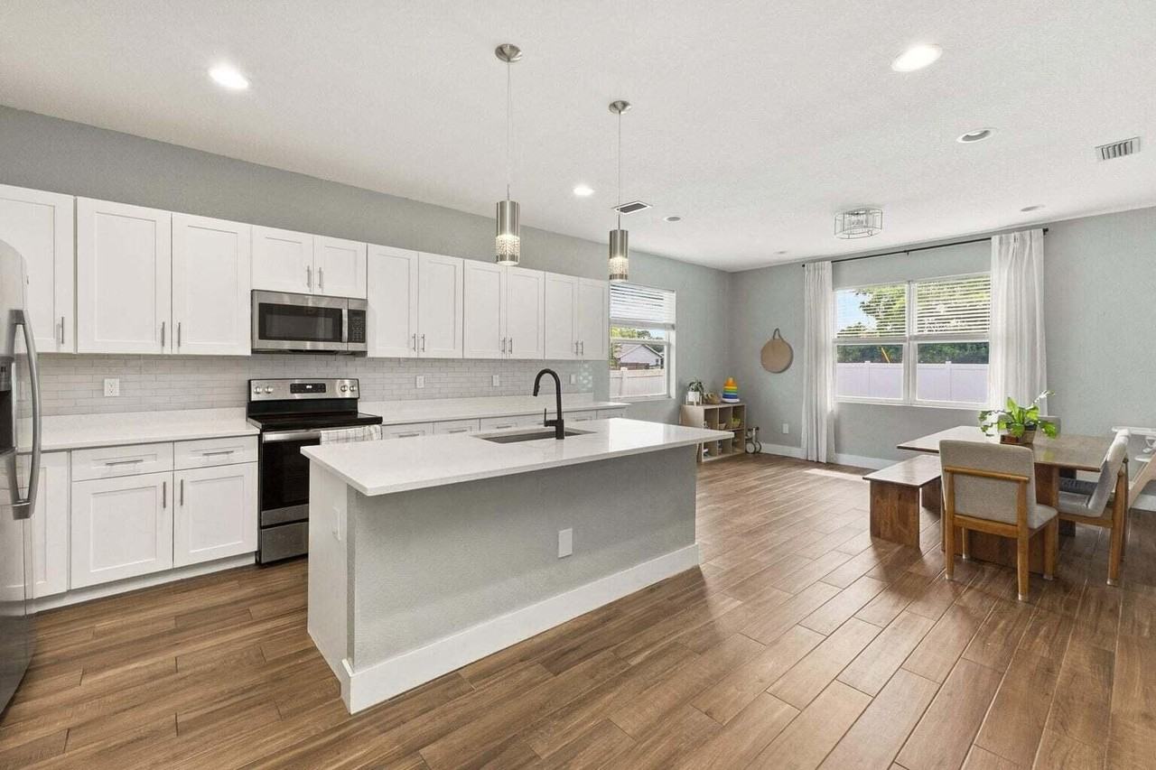 601 SW S Quick Circle #601 - Photo 6 of 20