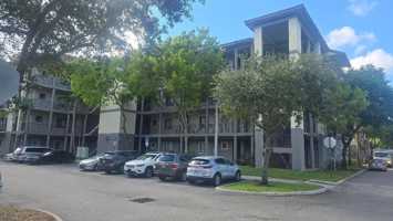 featured image of 2851 Riverside Dr #308N