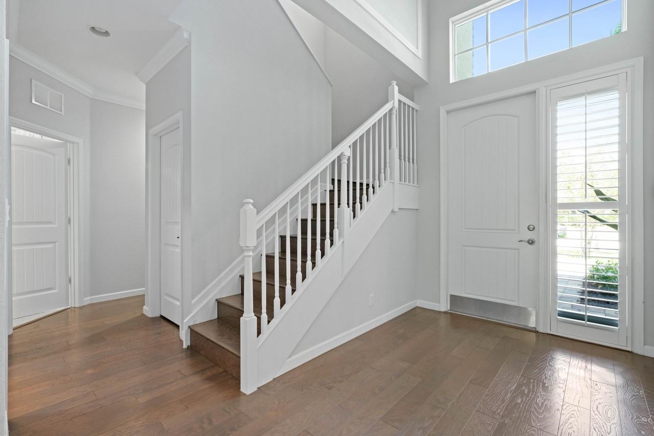 7018 Limestone Cay Rd - Photo 5 of 48