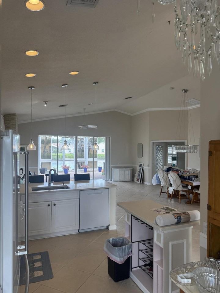 338 Nw Treeline Trce - Photo 5 of 8