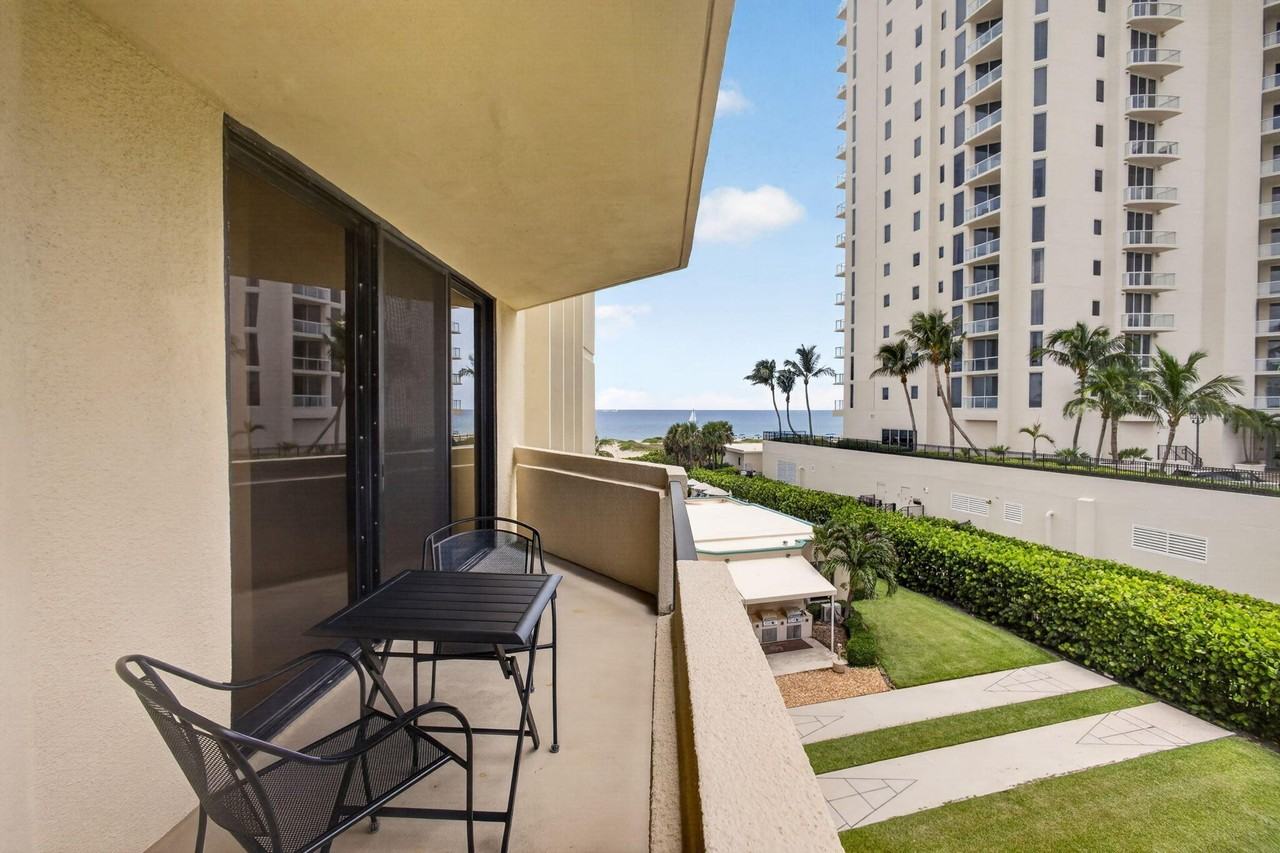 2800 N Ocean Dr #B4A - Photo 5 of 50
