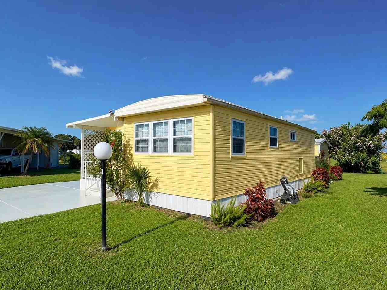 1601 Us Highway 441 Se #61 - Photo 3 of 29