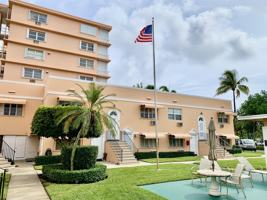 featured image of 31 S Golfview Rd #14