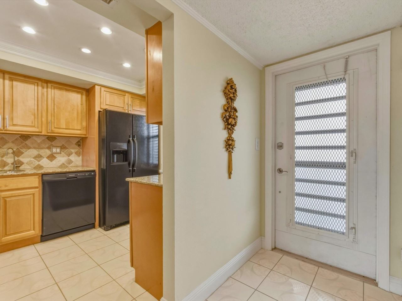 9810 Marina Blvd #1136 - Photo 6 of 35