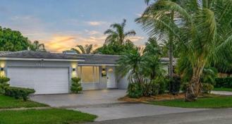 4811 Hayes St - Photo 1 of 1