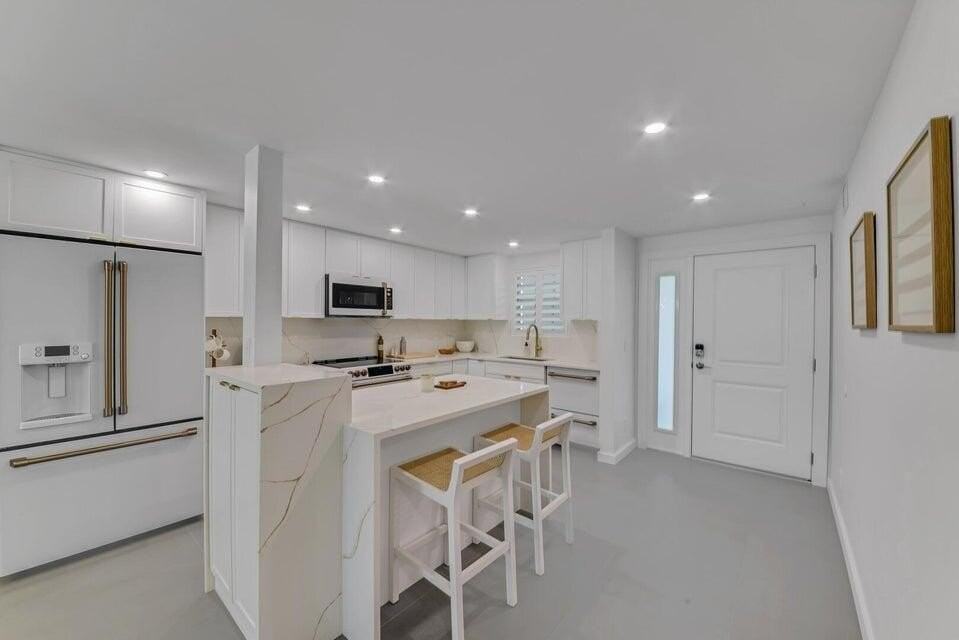 765 Jeffery St #101 - Photo 5 of 30