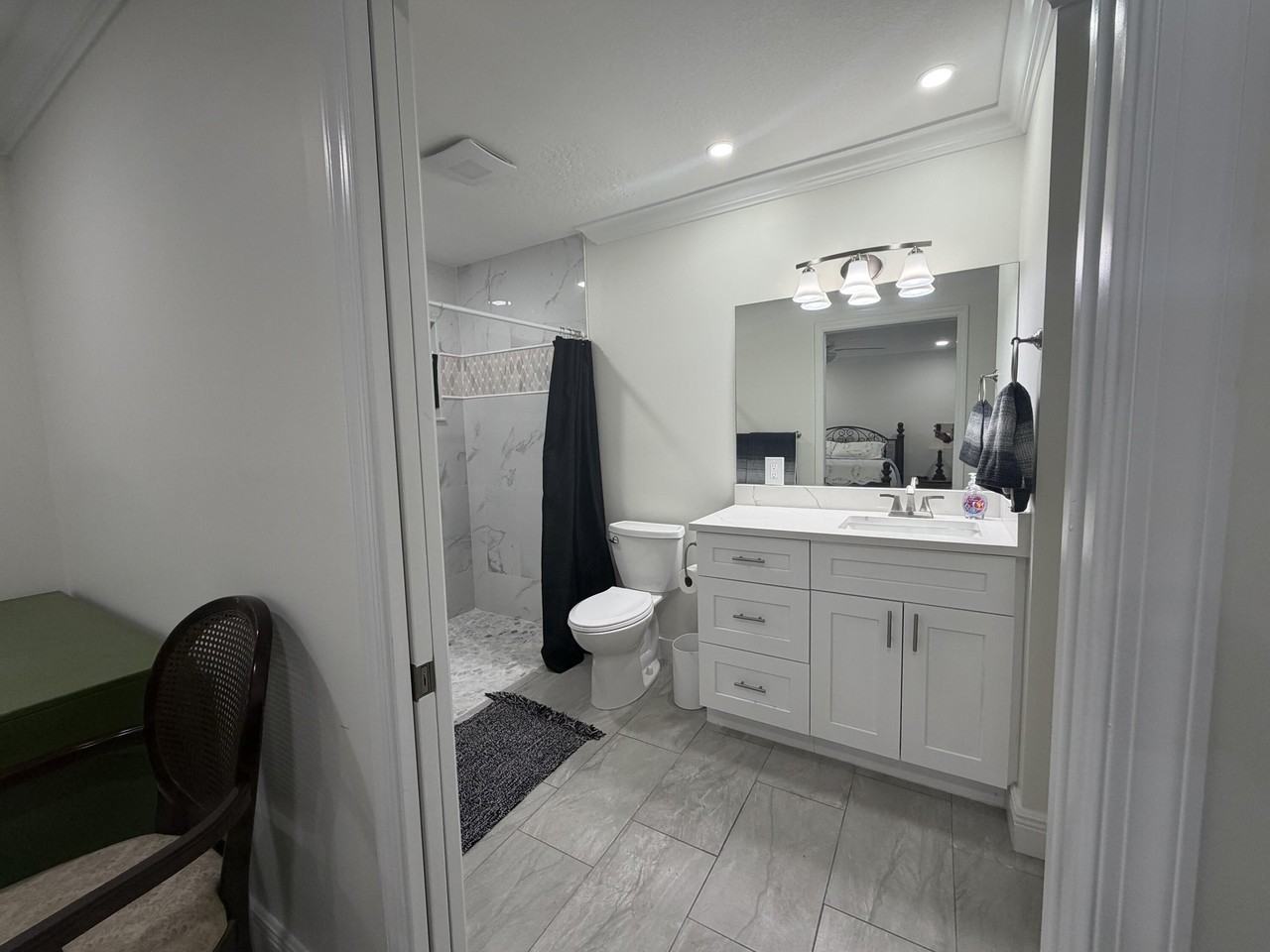 705 High Point Blvd N #C - Photo 7 of 22
