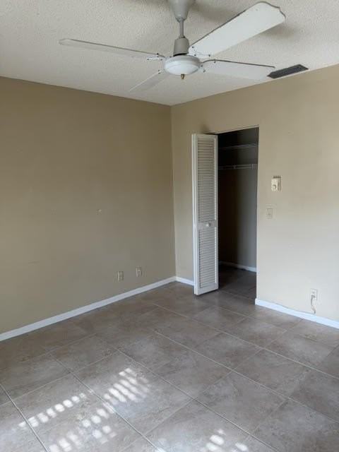 728 Lago Rd - Photo 3 of 9