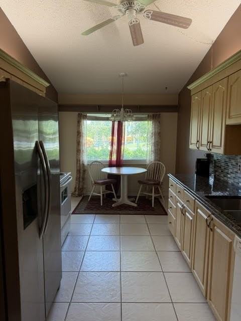 728 Lago Rd - Photo 5 of 9