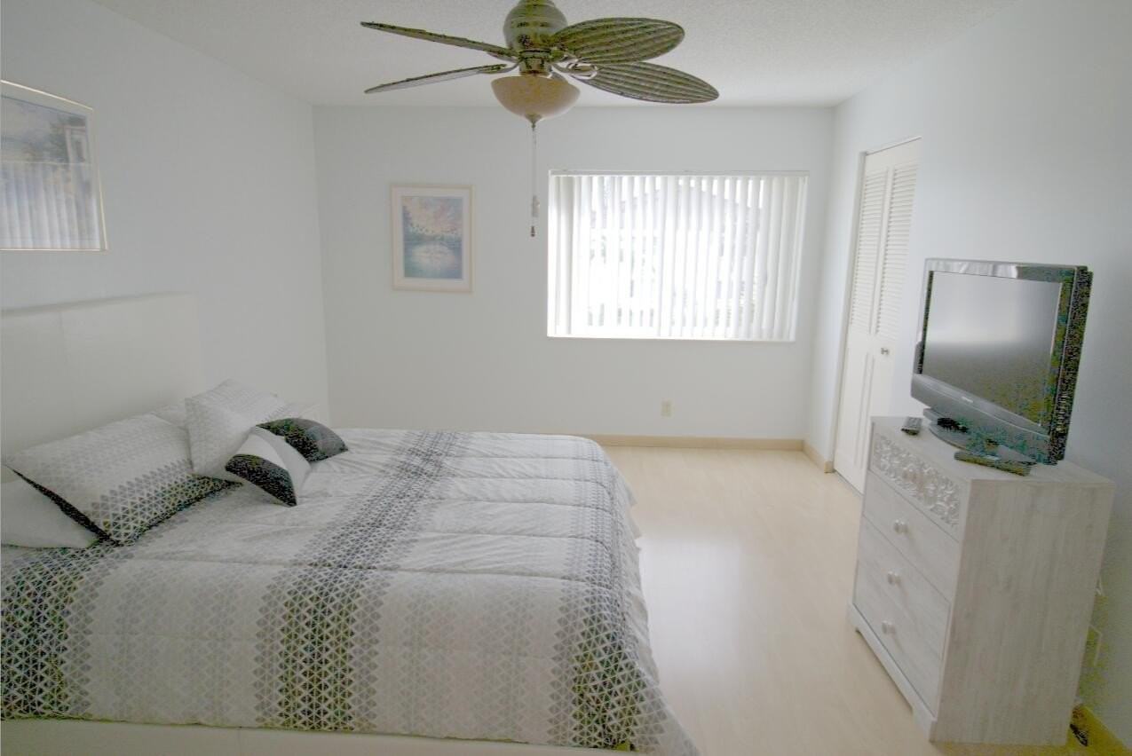 3561 Pine Needle Dr #D2 - Photo 7 of 10