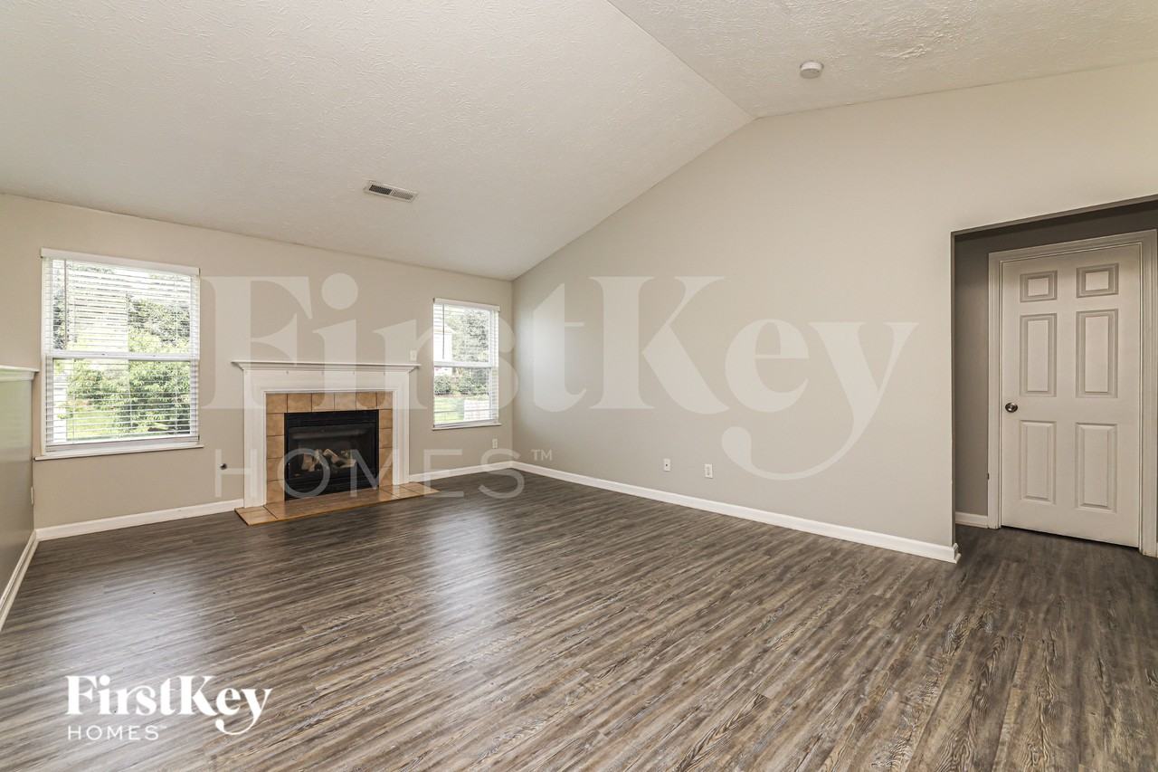402 Red Tail Pl - Photo 3 of 19