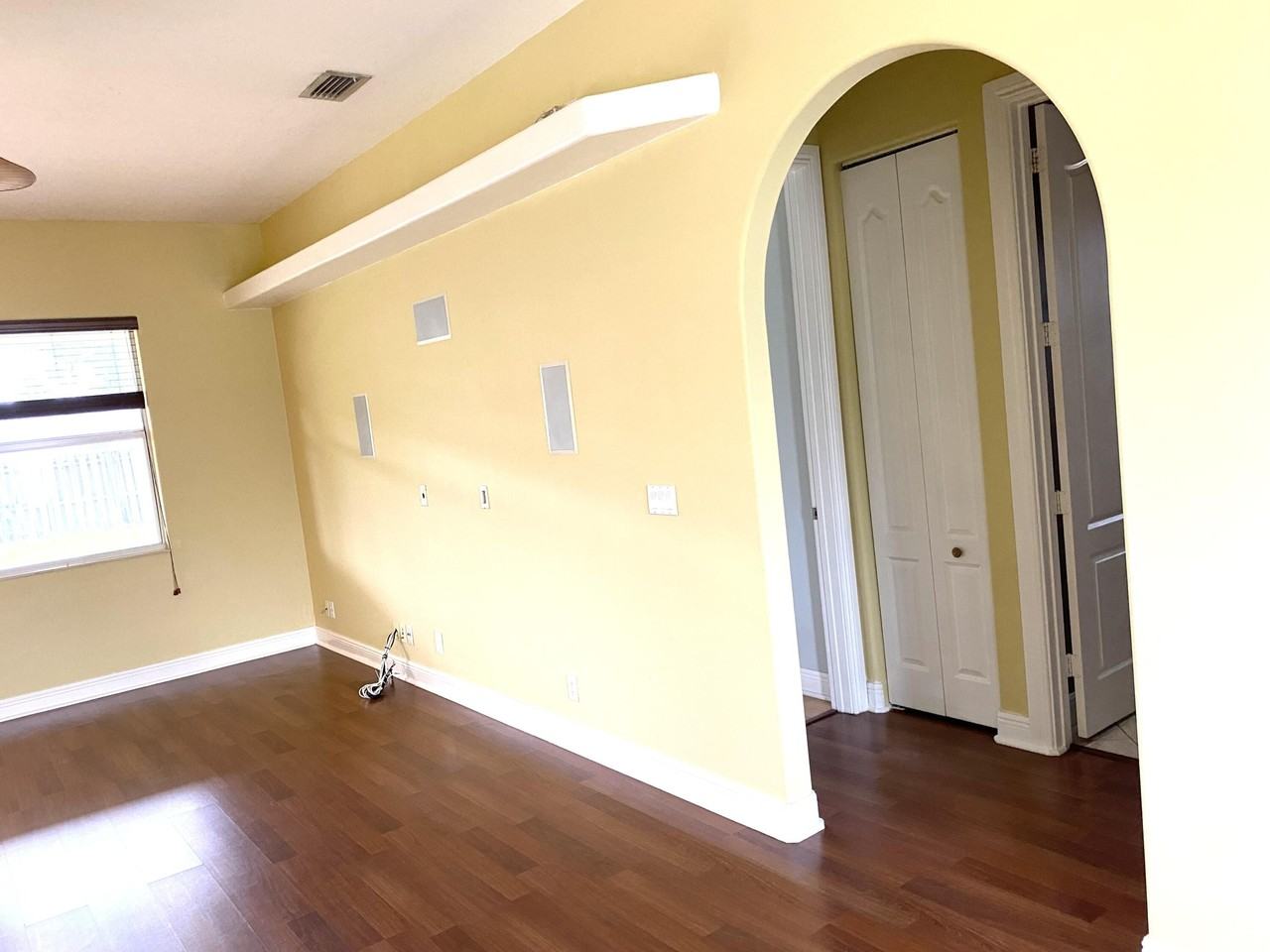 4012 Sw Alice St - Photo 7 of 32