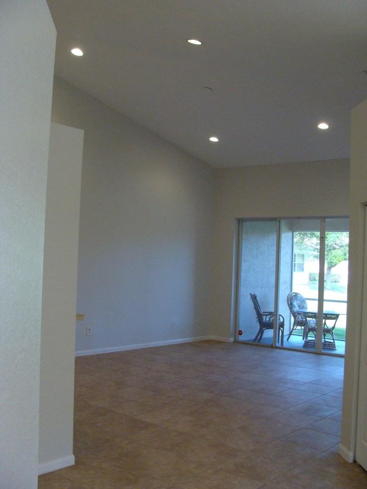 369 W Coral Trace Cir - Photo 3 of 16