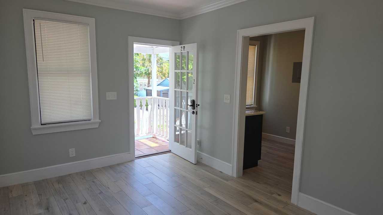 318 S J St #2R - Photo 7 of 23