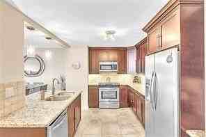 1150 Hillsboro Mile #514 - Photo 4 of 50