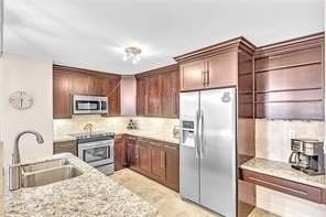 1150 Hillsboro Mile #514 - Photo 5 of 50