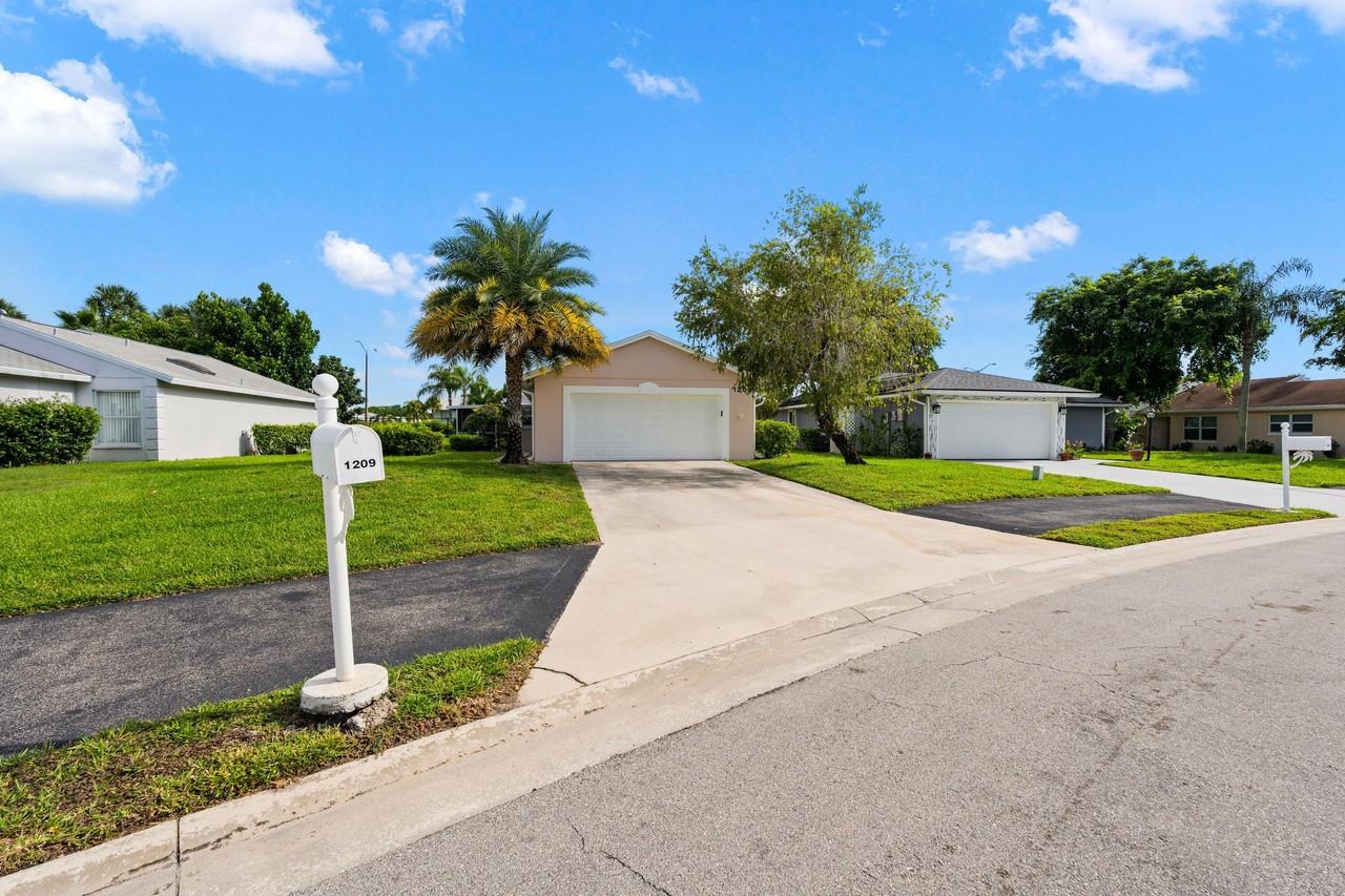 1209 Pine Sage Cir - Photo 2 of 50
