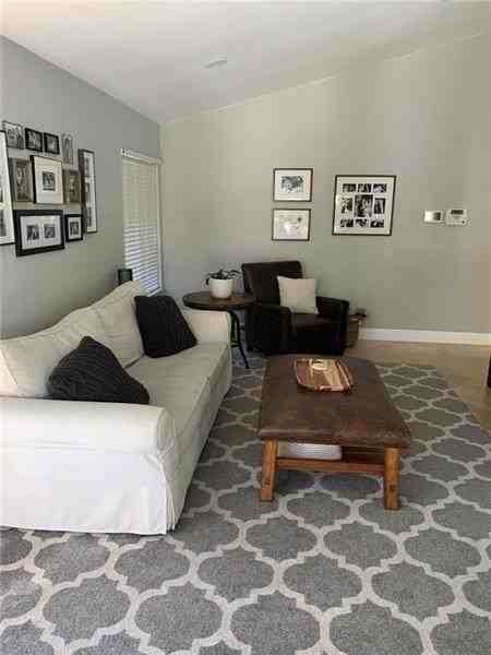 2375 Nw 31st St - Photo 5 of 12
