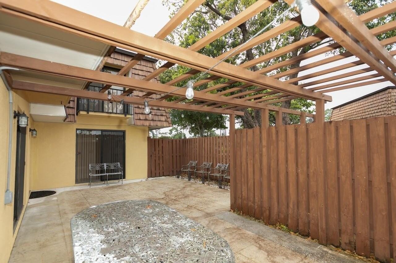 2815 28th Ln - Photo 5 of 25
