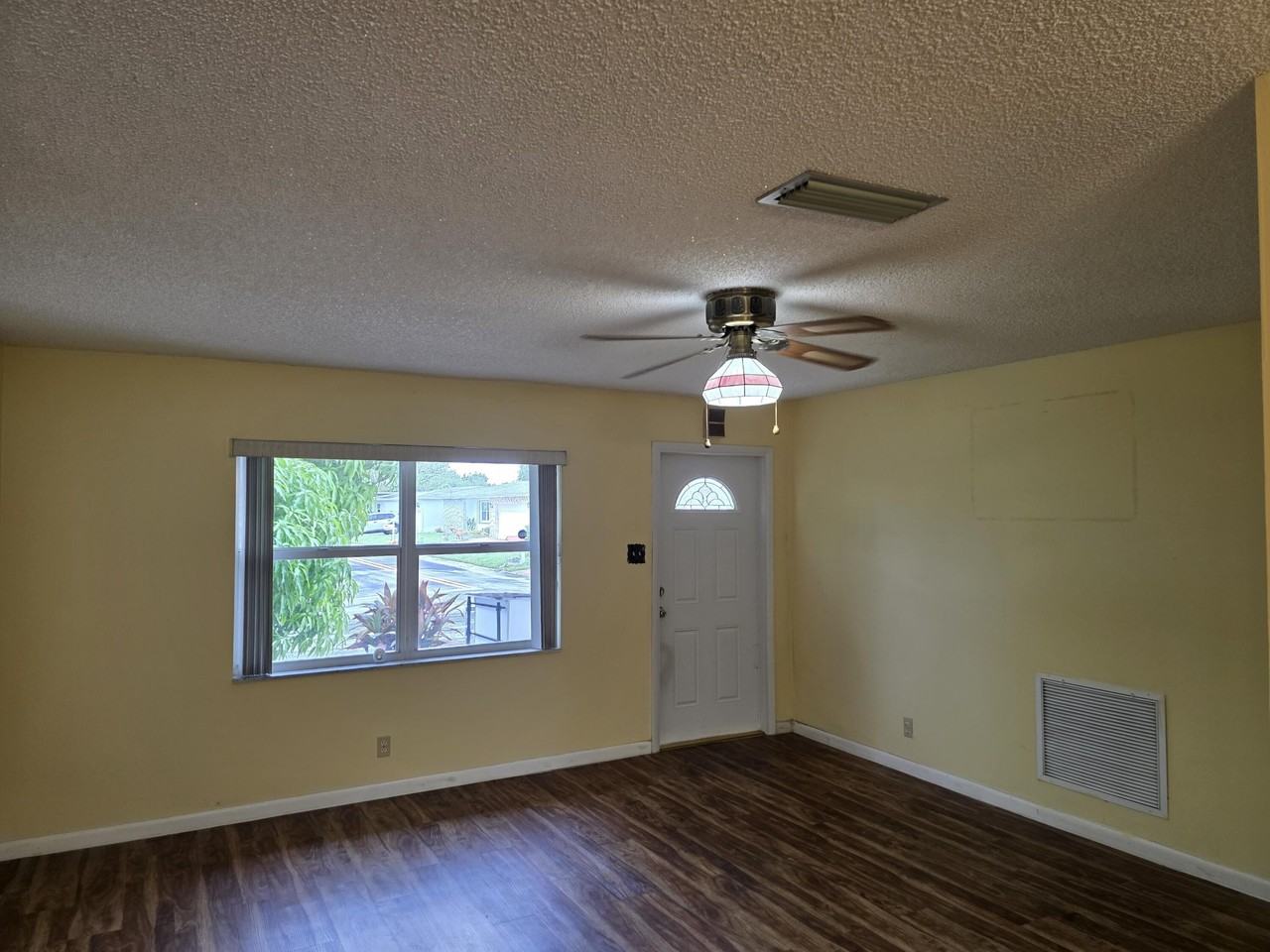 7195 Nw 9th Ct - Photo 3 of 20