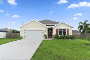1810 Sw Capehart Ave - Photo 1 of 1