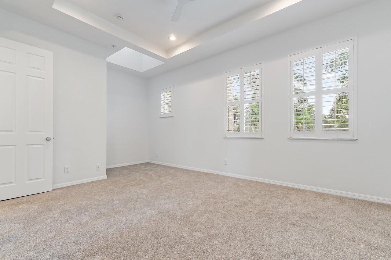 4273 E Main St - Photo 7 of 35
