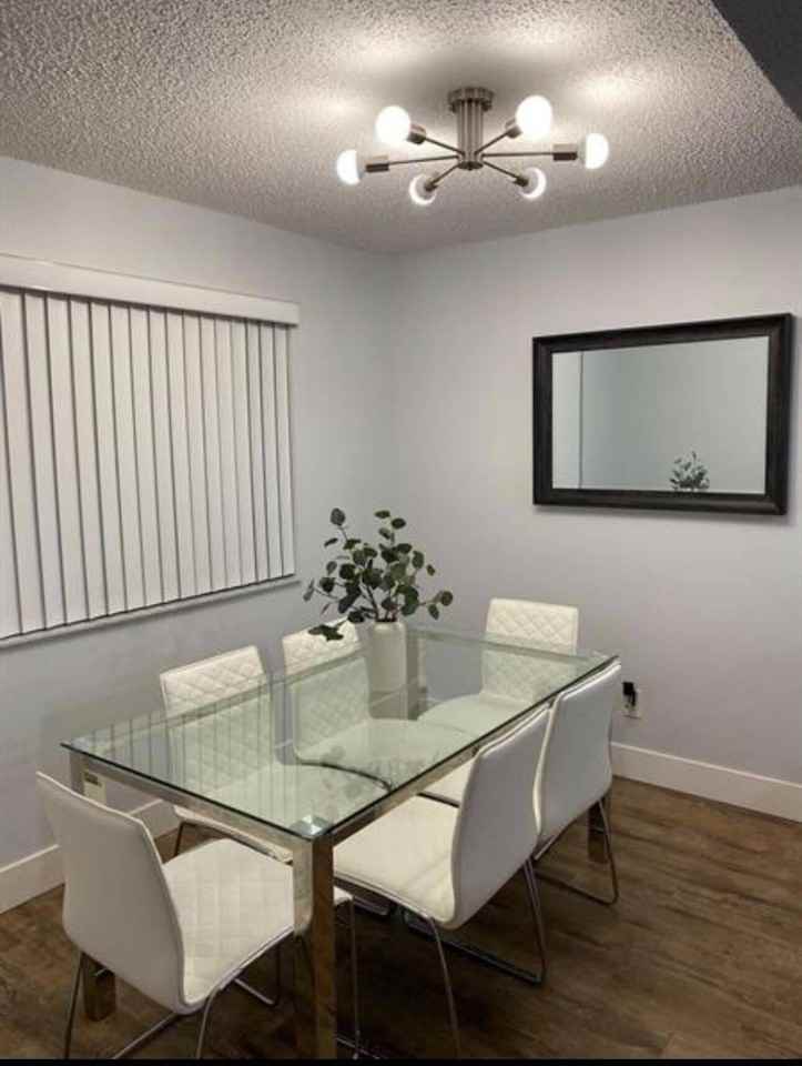832 Nw 92nd Ave - Photo 6 of 22