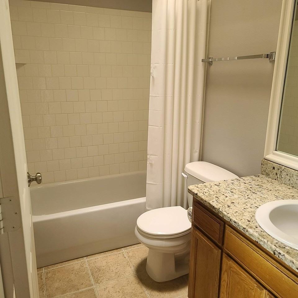4150 Green Meadow Dr - Photo 7 of 15