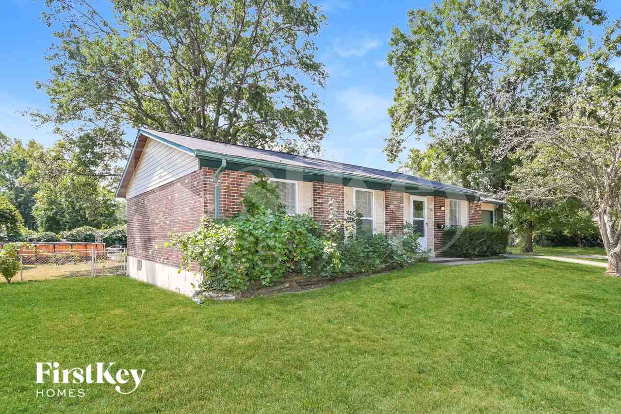 2288 Kingsford Dr - Photo 2 of 16